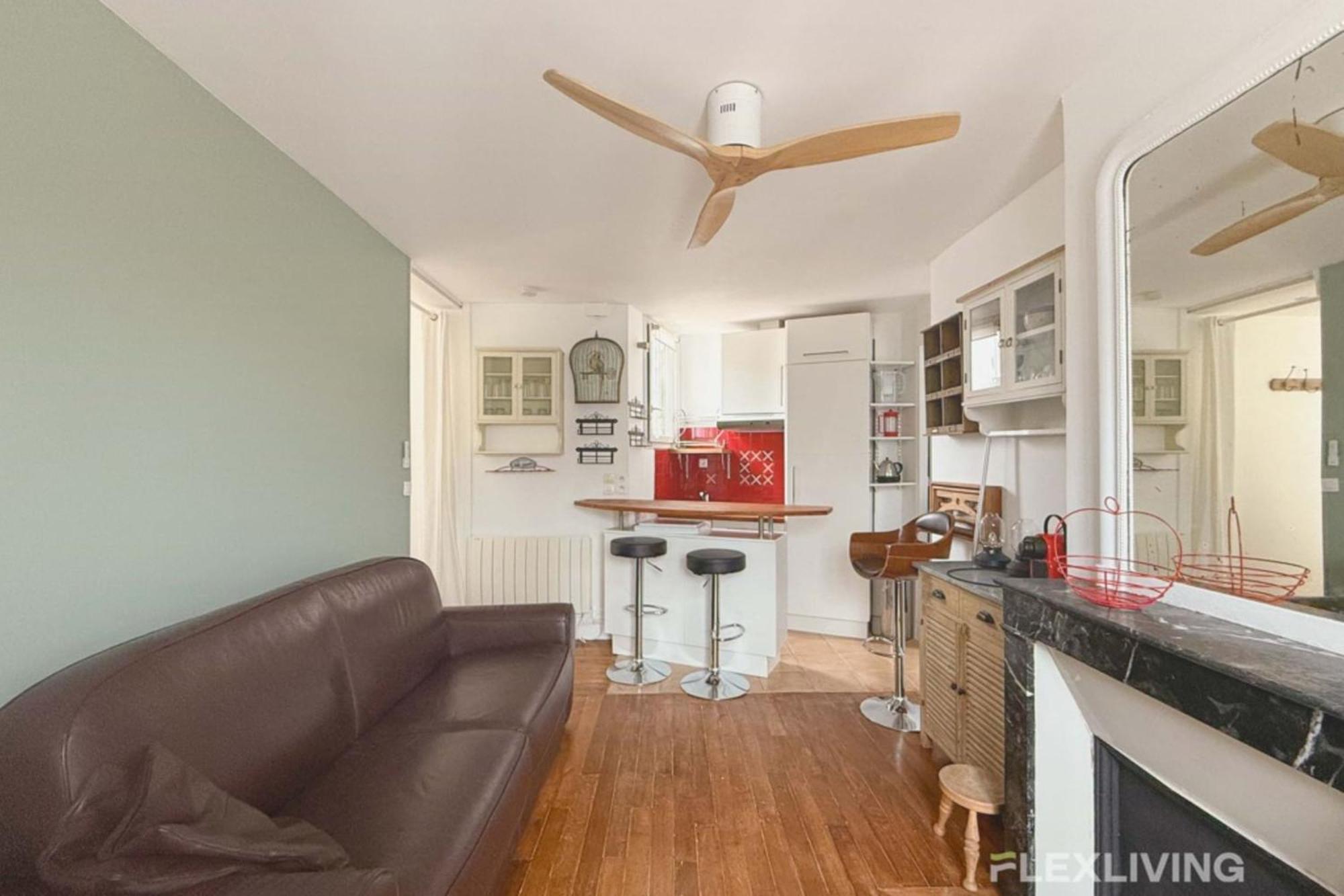Flexliving - One Bedroom - Croix Nivert Apartment